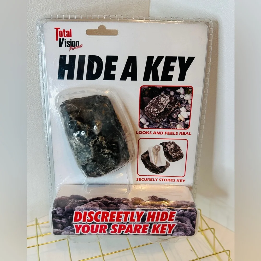 Hide A Key Fake Rock Key Hider New In Package